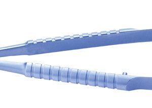 PINÇA PARA IMPLANTAR LENTE