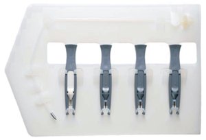 Kit Trocar 2 Posiçoes 23g: 3 Canula Troca;1 Canula Self ; 1 Faca Troca; 1 Linha Infusao